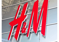 (H&M 마케팅전략 PPT) H&M 성공요인,생산분석및 H&M 마케팅 4P,STP,SWOT분석및 향후방향제안 파워포인트-1